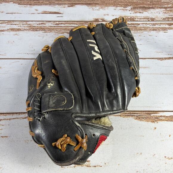 Louisville Slugger TPX X1150 11.5" RHT Baseball Glove - Pre-owned - Picture 3 of 7